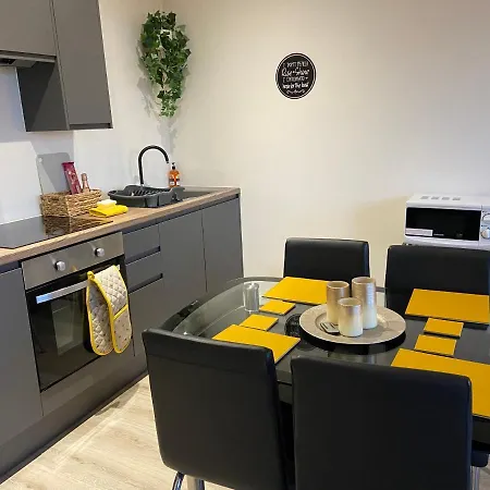 Centrally Located Cosy 2 Bed Duplex By Haven Escapes In Bradford Apartment Bradford (West Yorkshire)