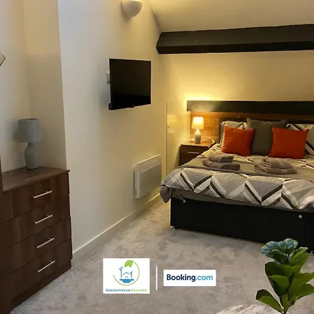 Apartment Centrally Located Cosy 2 Bed Duplex By Haven Escapes In Bradford *